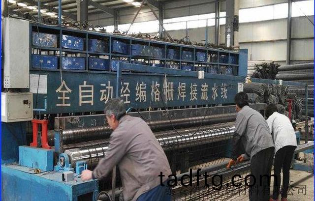 鋼塑土(tu)工(gong)格柵(shan)加筋(jin)技(ji)術(shu)的(de)優(you)點(dian)